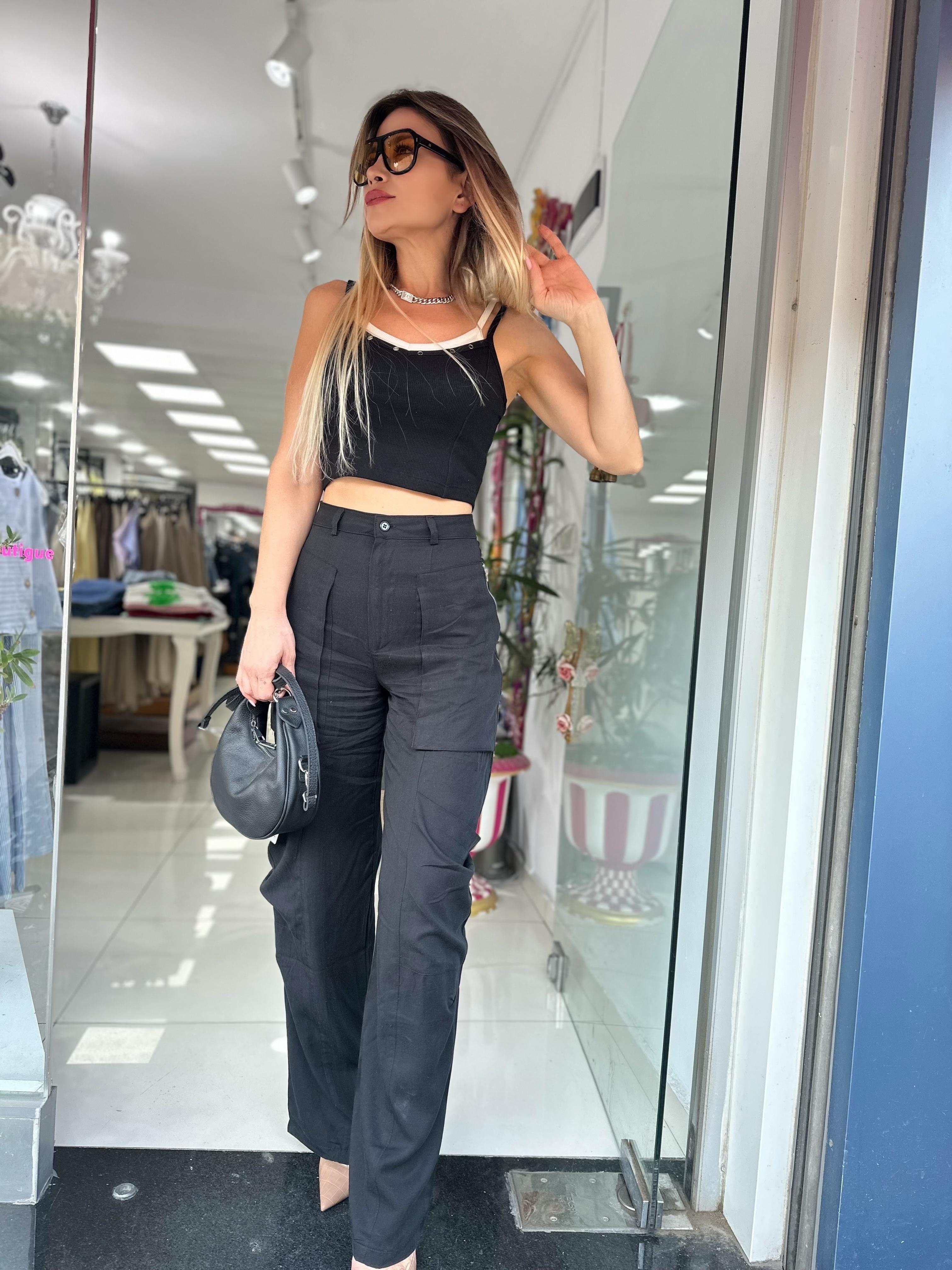 Siyah Cepli Tasarım Pantolon 