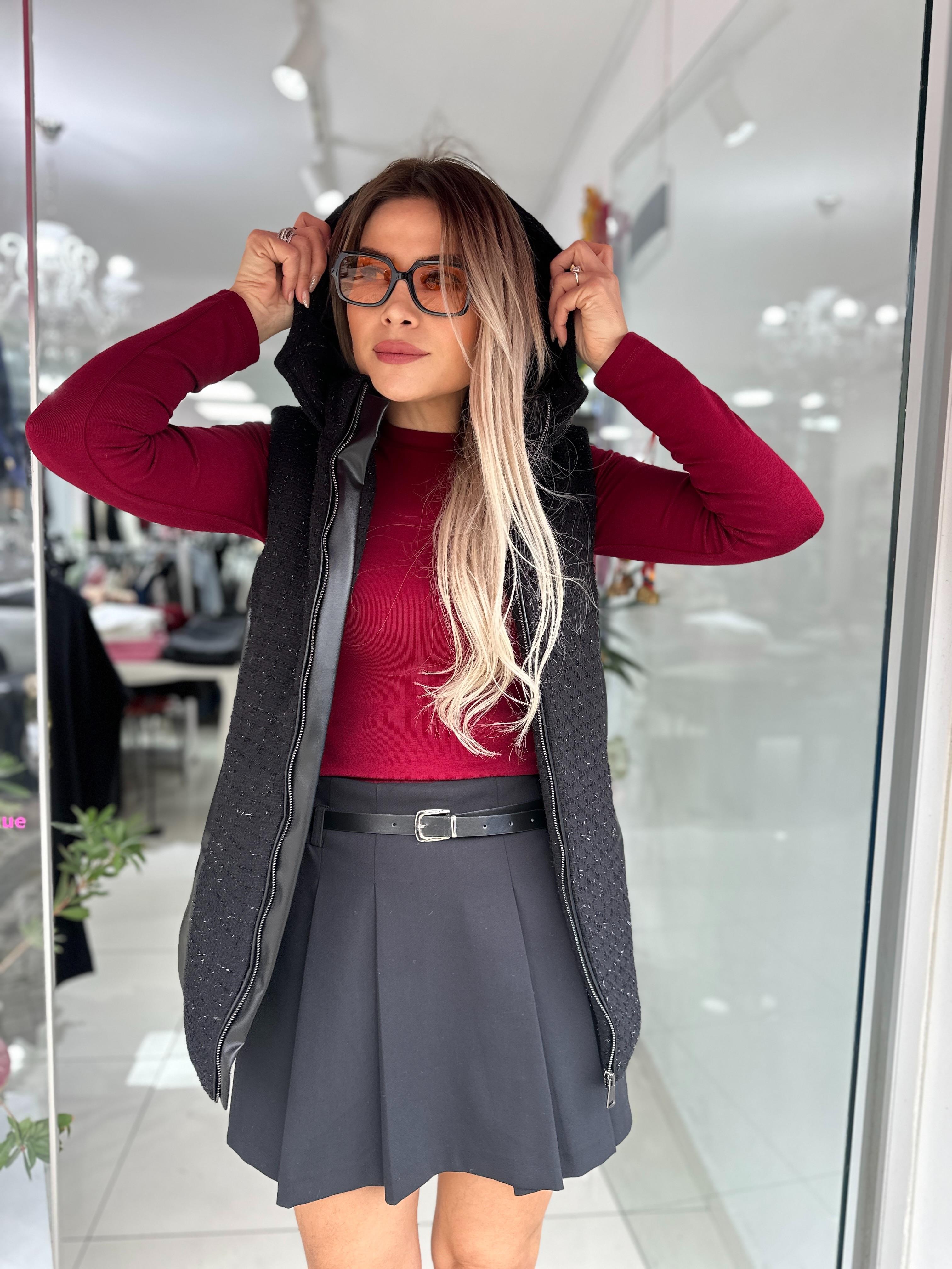 Siyah Desenli Cepli Yelek 