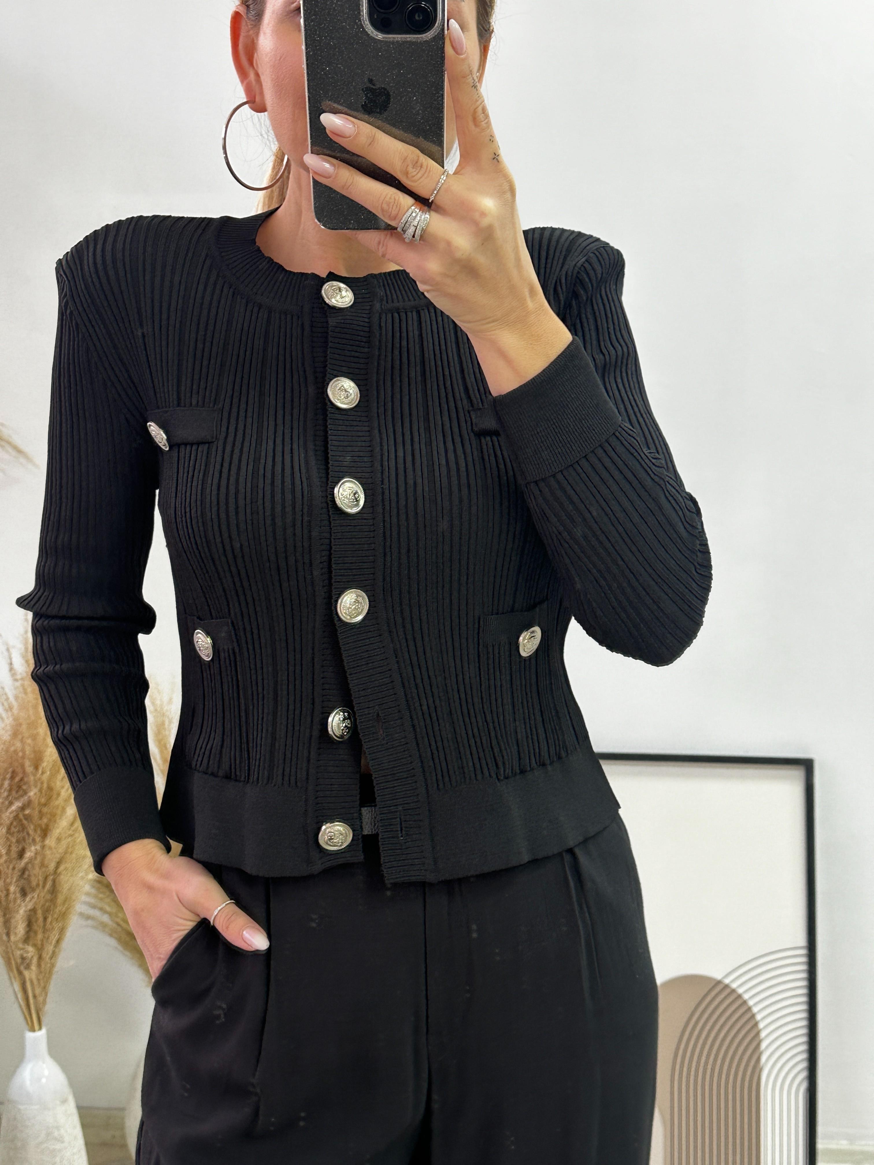 Siyah Düğmeli Çelik Tirko Hırka