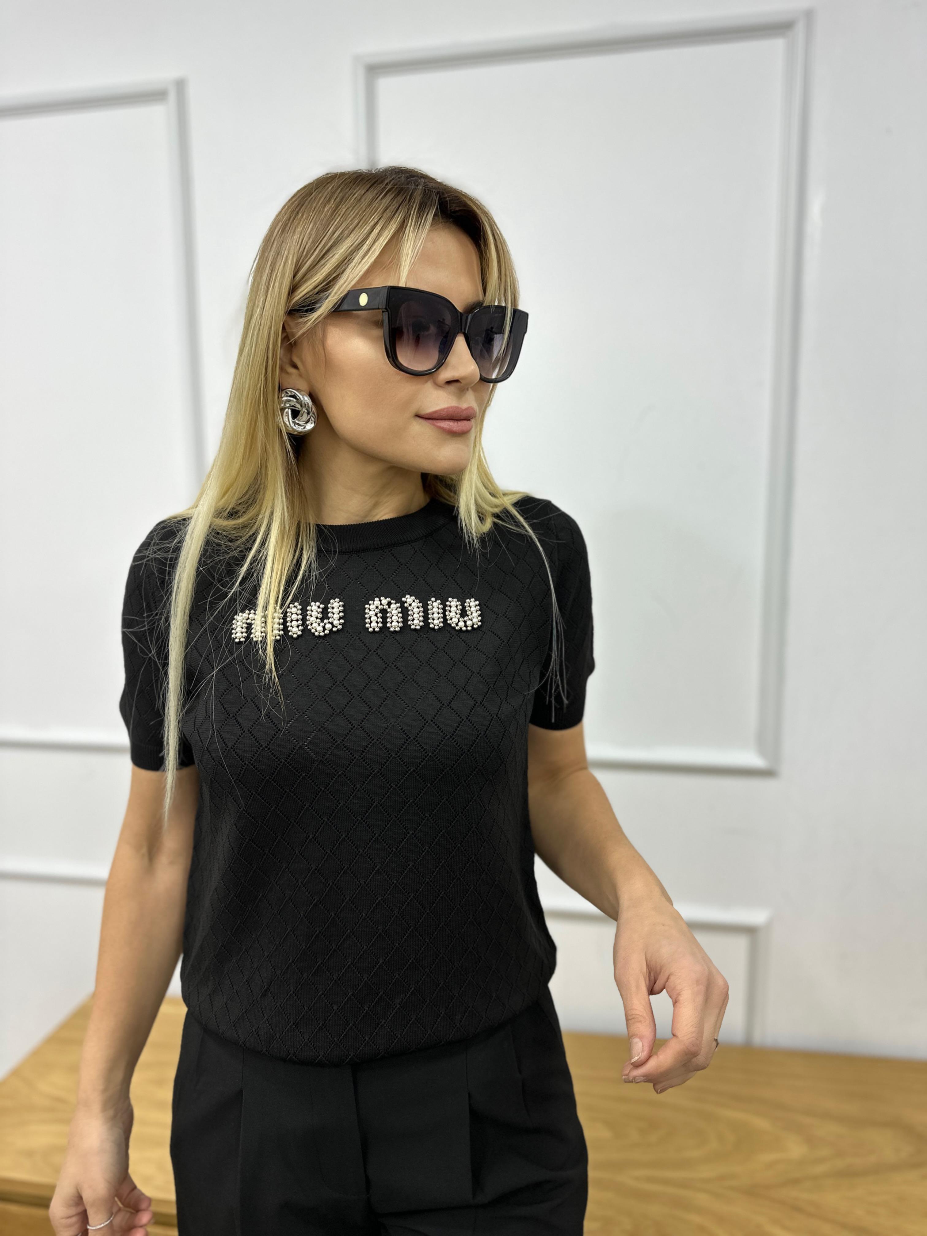 Siyah İnci Detaylı Triko 