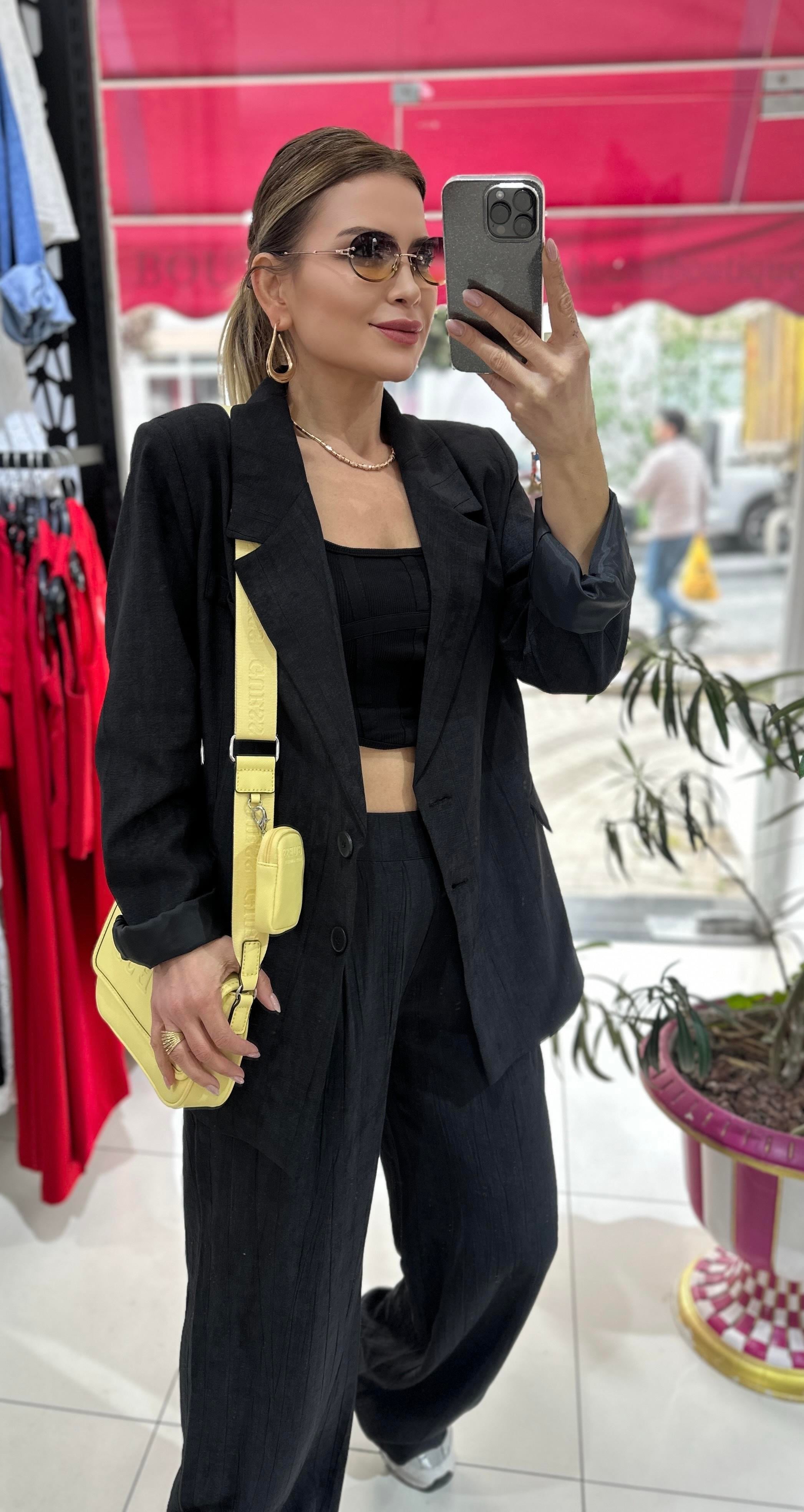 Siyah Kuşaklı Blazer Pantolon Takım