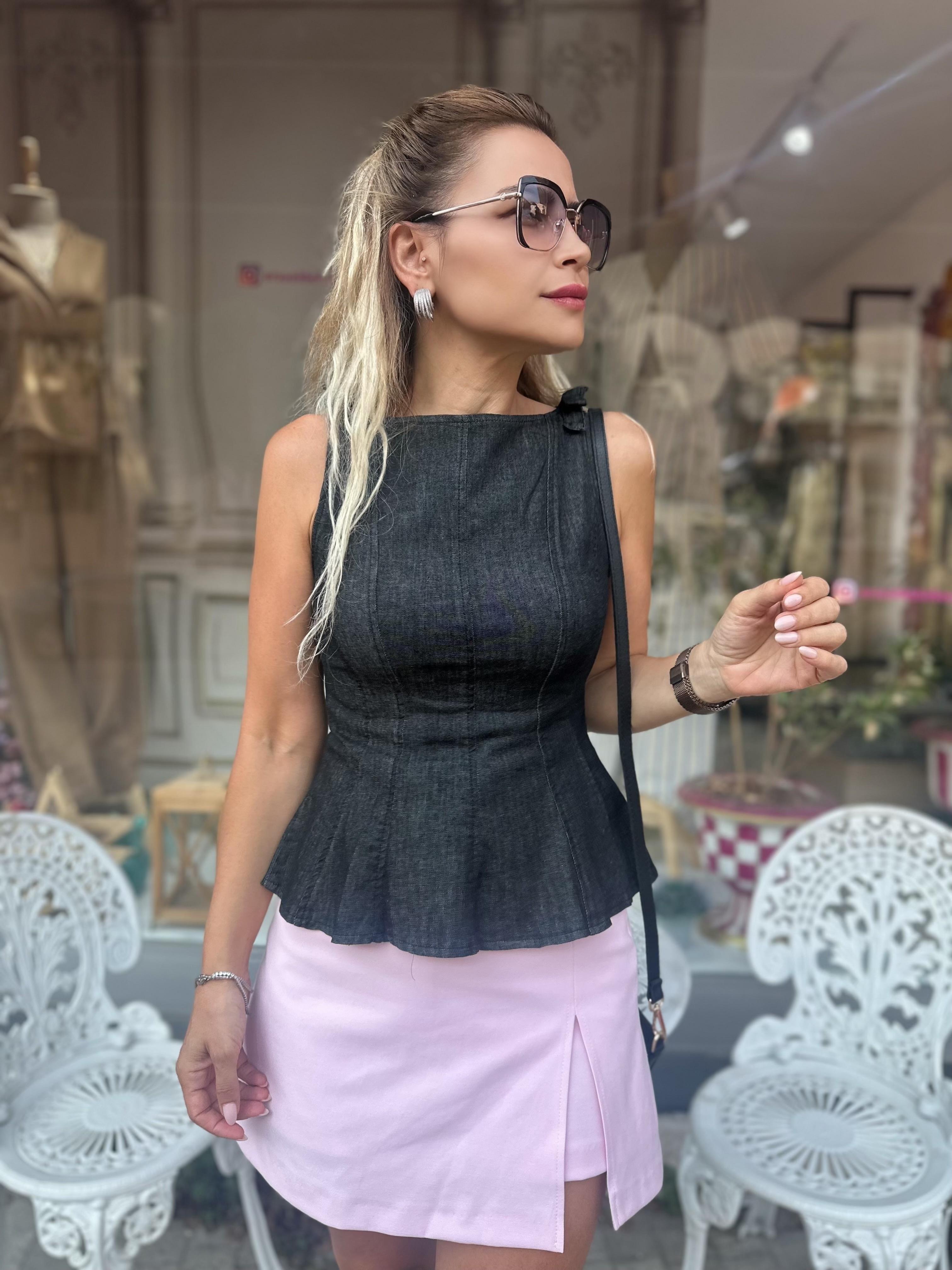 Siyah Omuz Fiyonk Kot Bluz