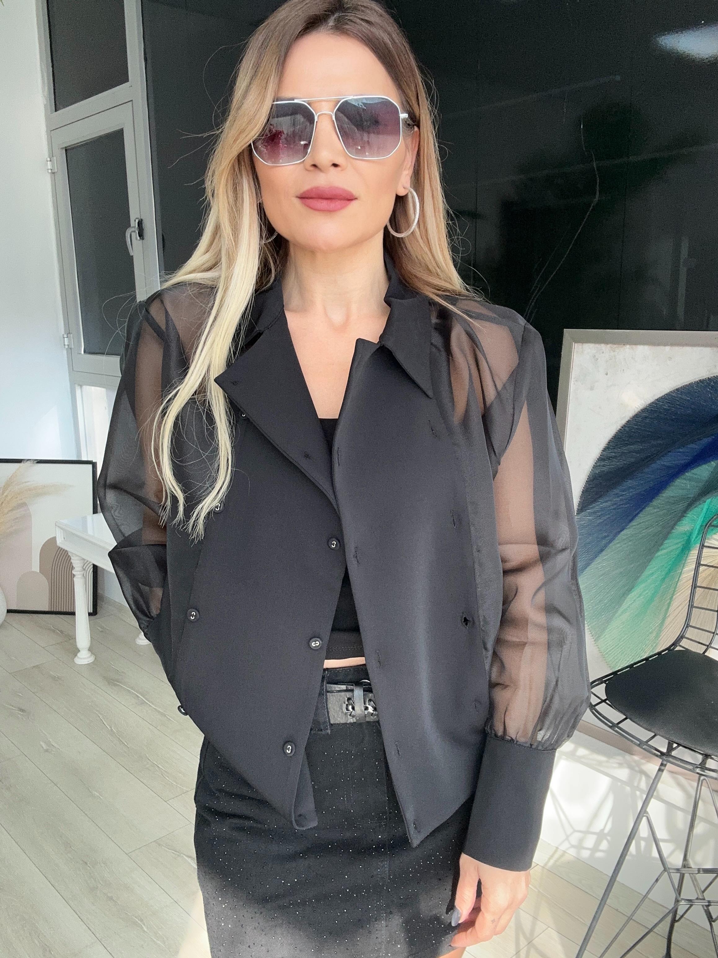 Siyah Tül Düğmeli Ceket