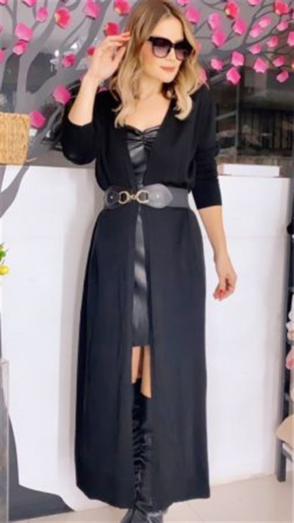 UZUN SİYAH HIRKA