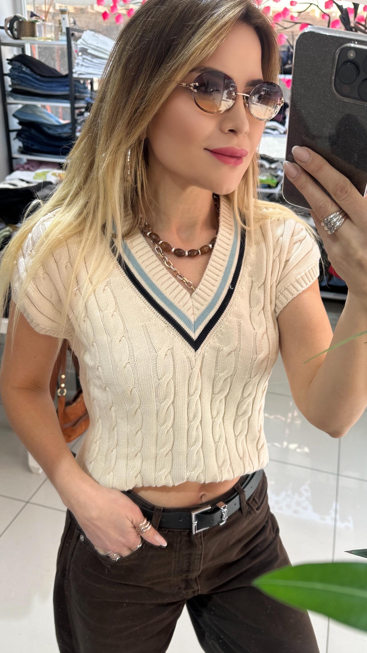 V Yaka Örme Triko Süveter