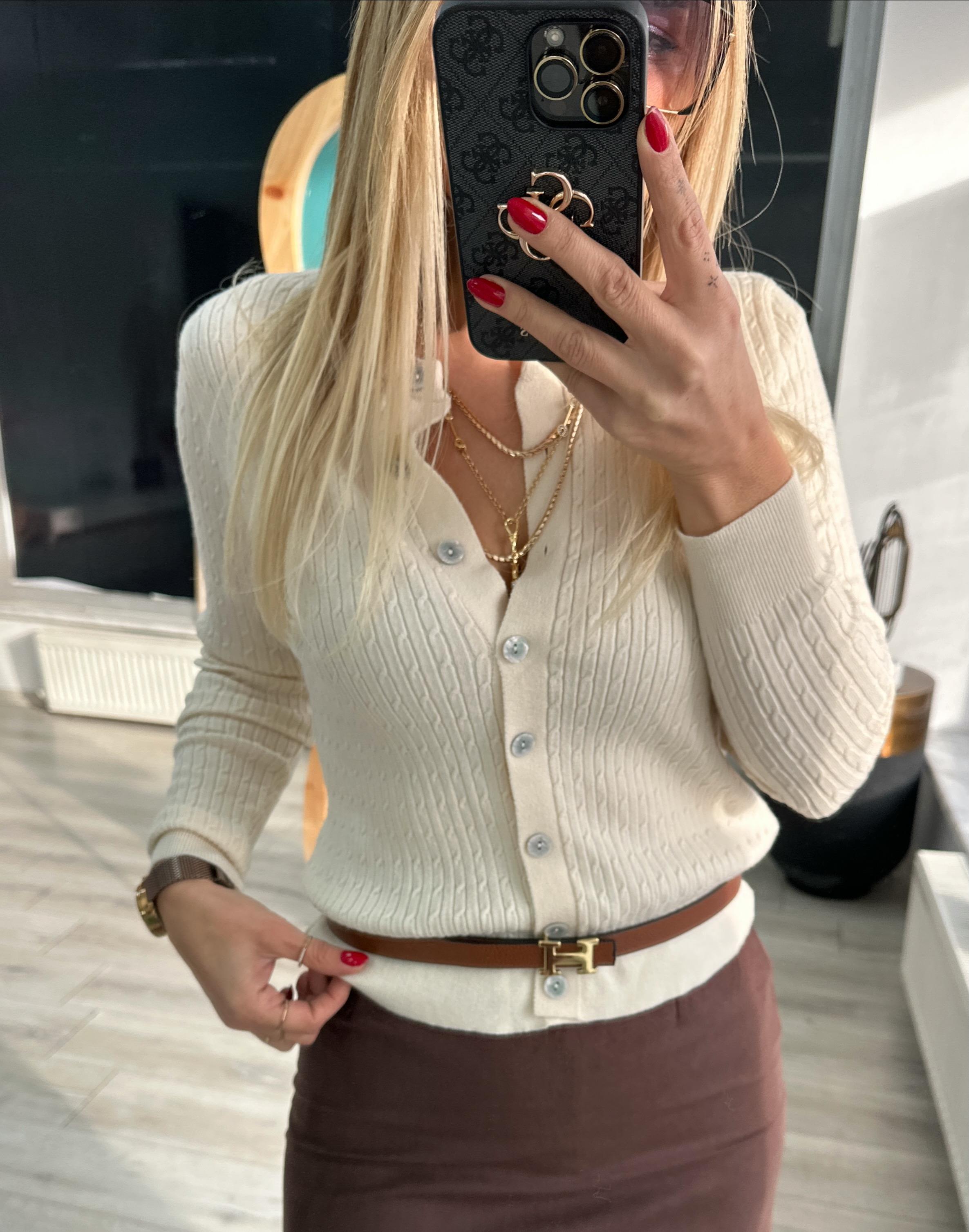 Vanilya Saç Örgülü Simit Yaka Hırka 