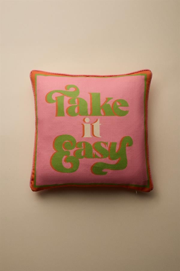 Take It Easy Baskılı Biye Detaylı Kırlent Kılıfı
