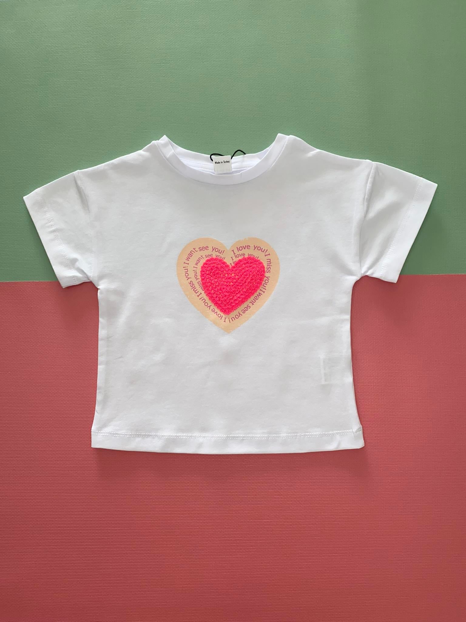 Beyaz Love Tshirt