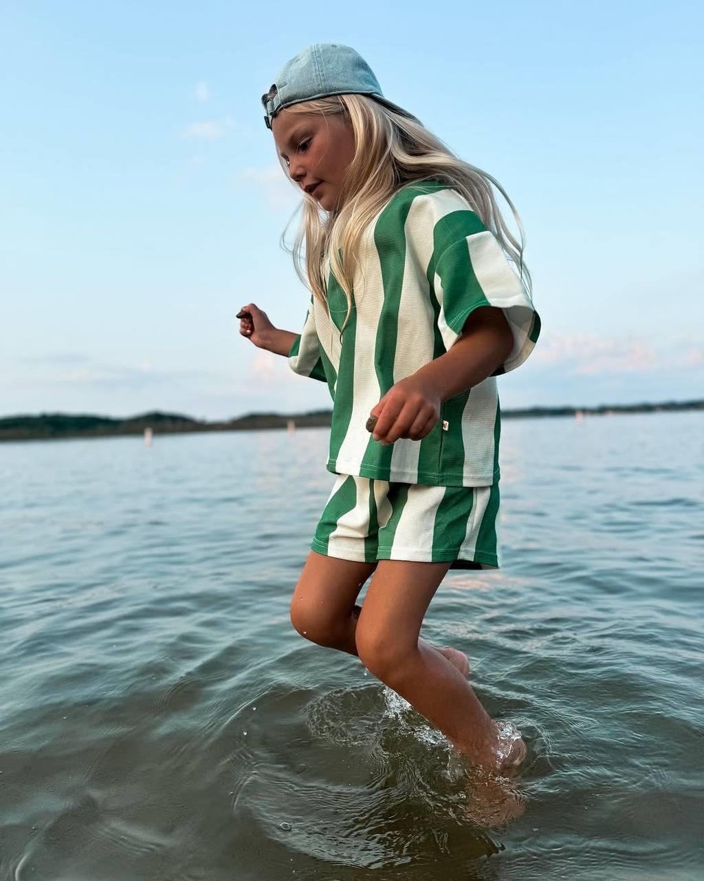 LA'CIEL YEŞİL ÇİZGİLİ UNISEX ŞORTLU TAKIM