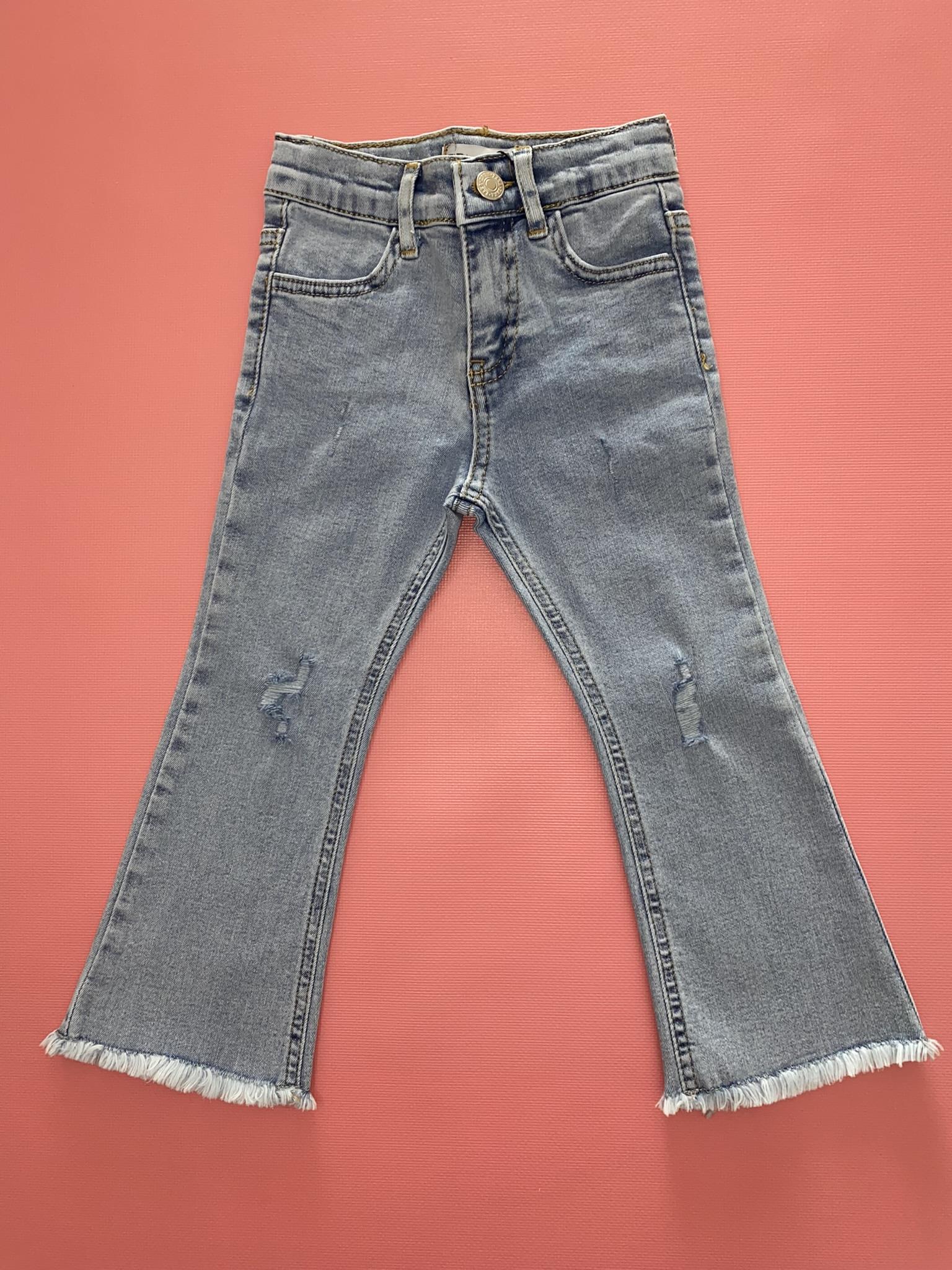 Paça Detaylı İspanyol Jean