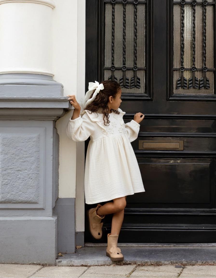 VOLANLI MÜSLİN ELBİSE