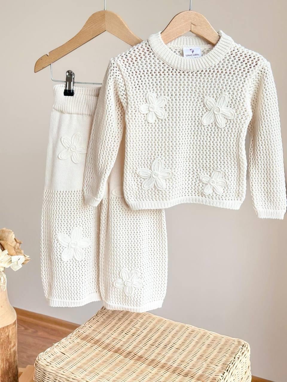 WHITE ANGEL ÇİÇEK NAKIŞLI TRİKO TAKIM