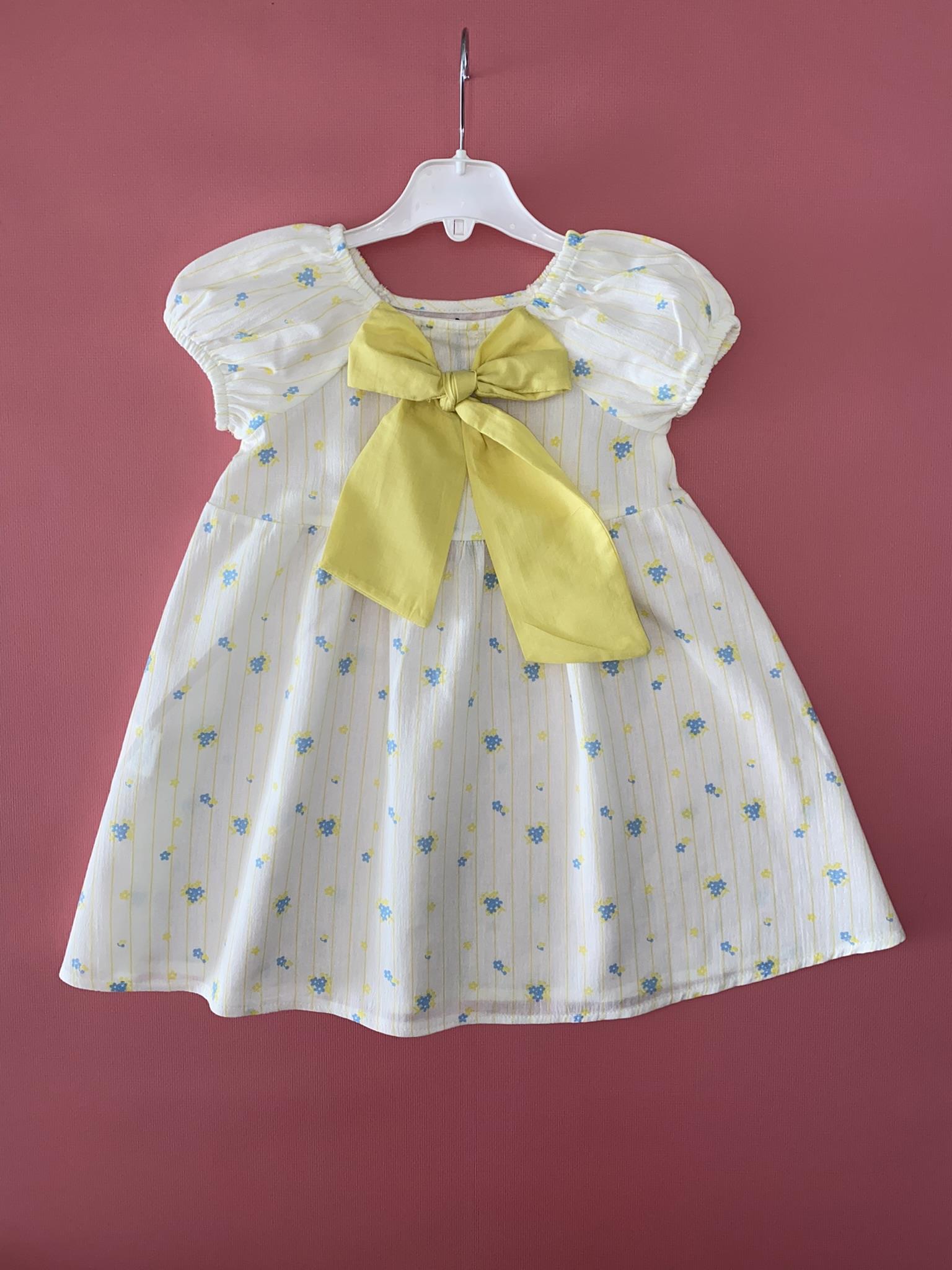 Arkası Fiyonk Detaylı Elbise