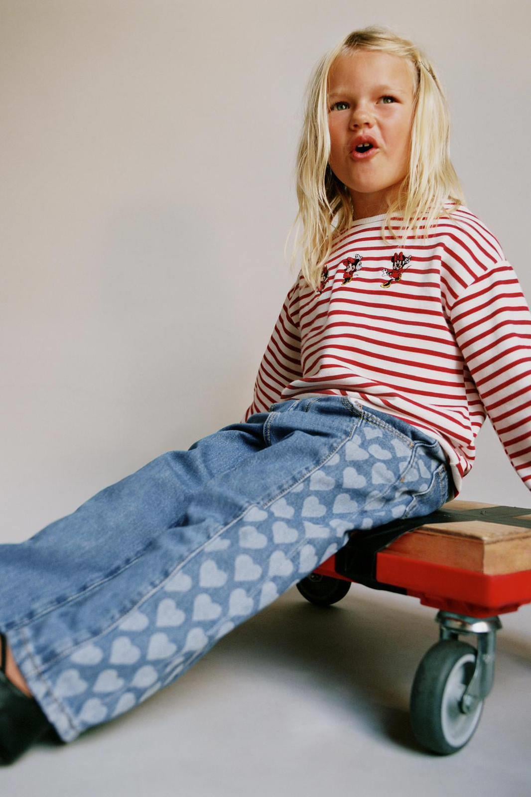 KALP DETAYLI DENİM PANTOLON