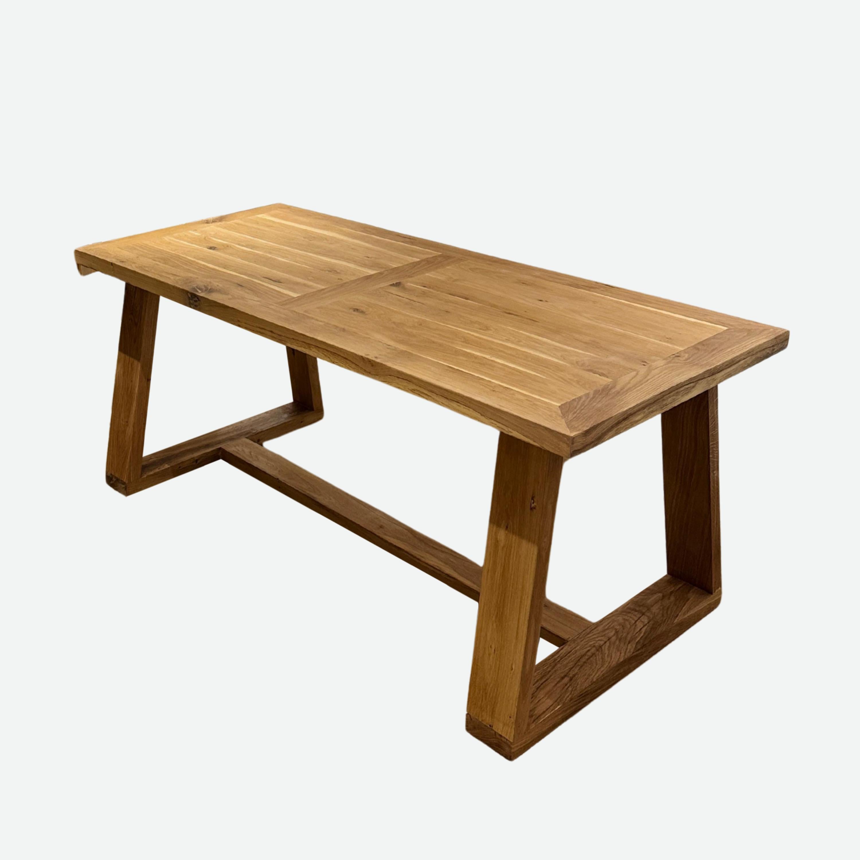 Etiwood Rustic Meşe MasaEtiwood Rustic Meşe MasaMasalarEtiwood Rustic Meşe Masa