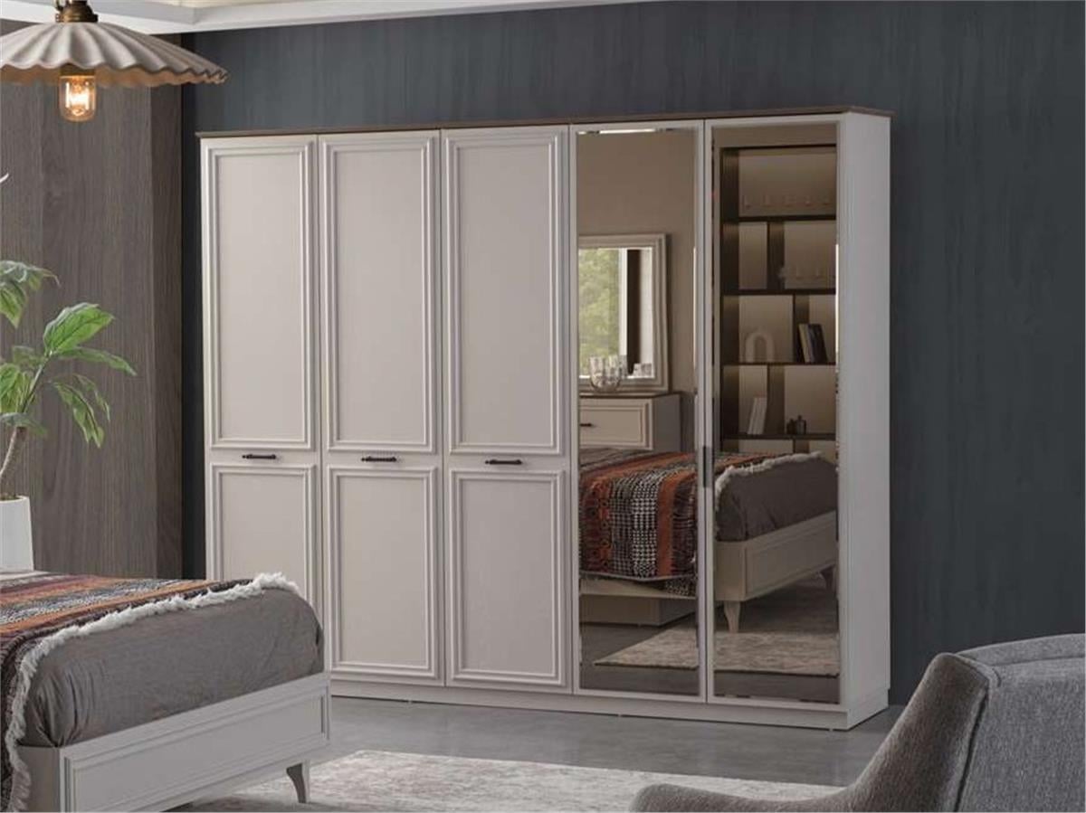 Malta Kapaklı Dolap