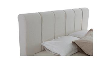 Kona Baza ve Başlık