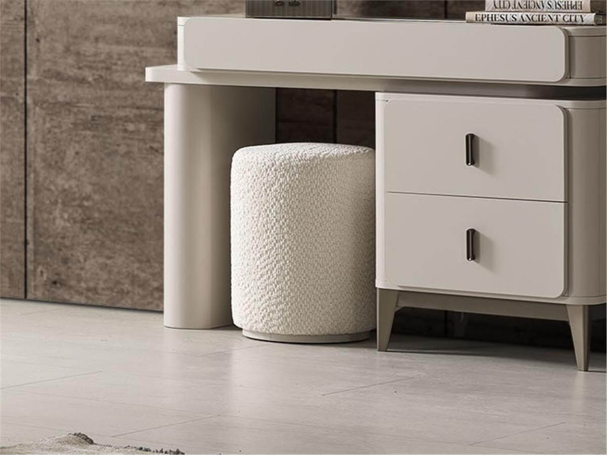 Aura Soft Puf