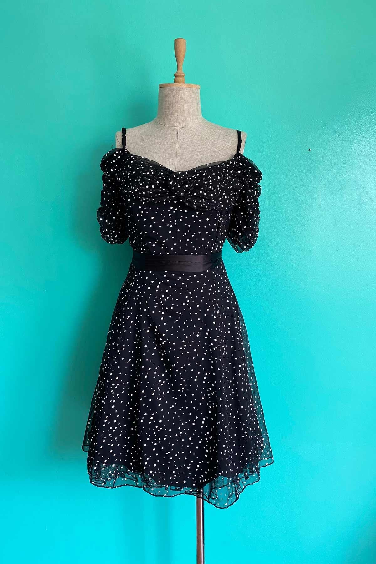 Vintage Askılı Puantiyeli Elbise