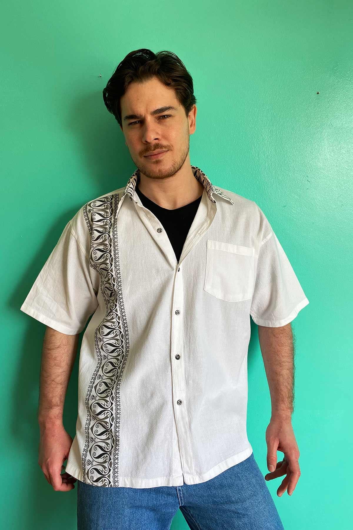 Vintage Beyaz Gömlek