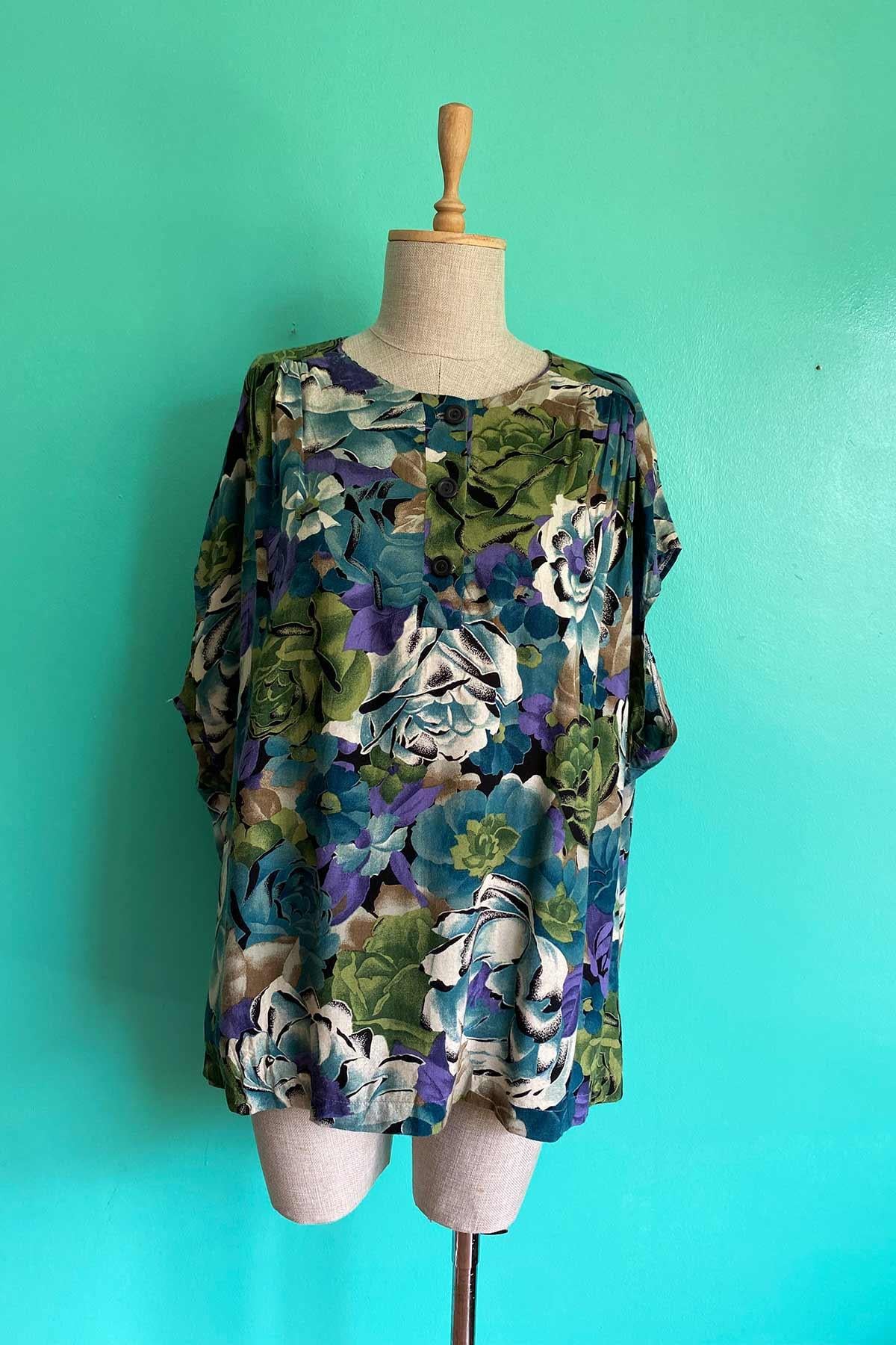 Vintage Çiçek Desenli Viskon Tshirt