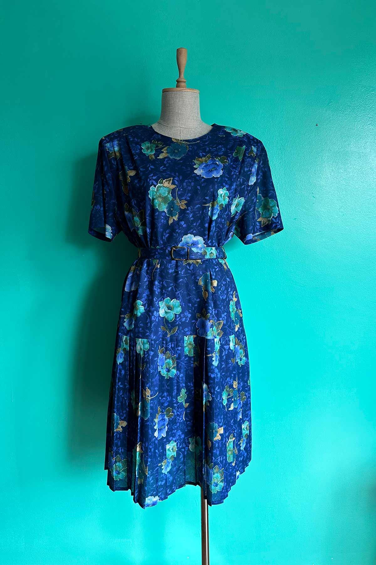 Vintage Kemerli Çiçekli Mavi Elbise