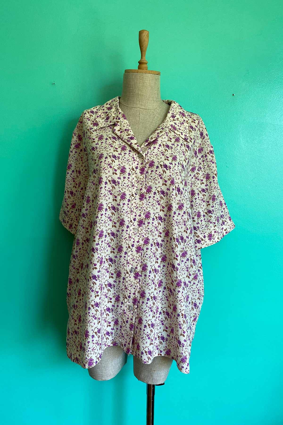 Vintage Lila Çiçek Desenli Gömlek