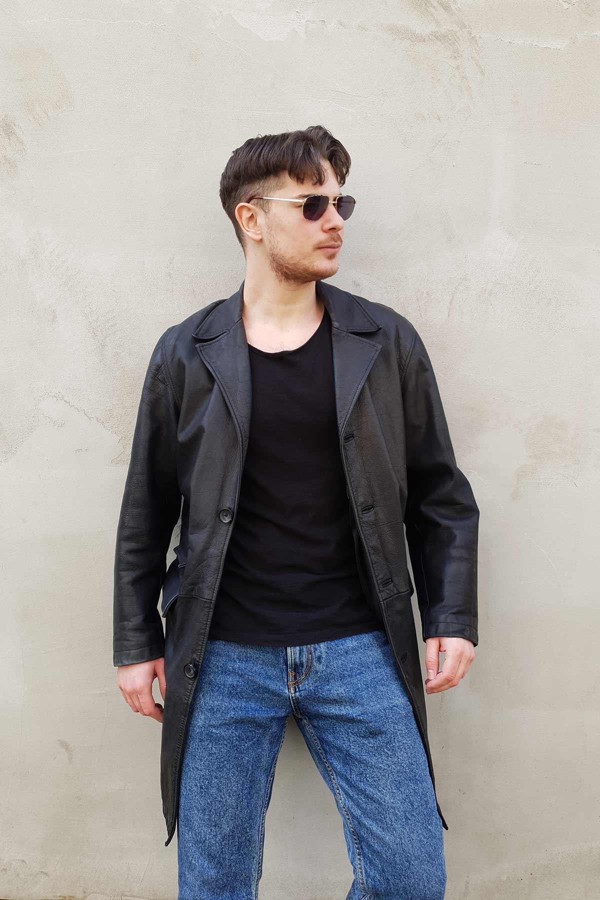 Vintage Siyah Deri Kaban