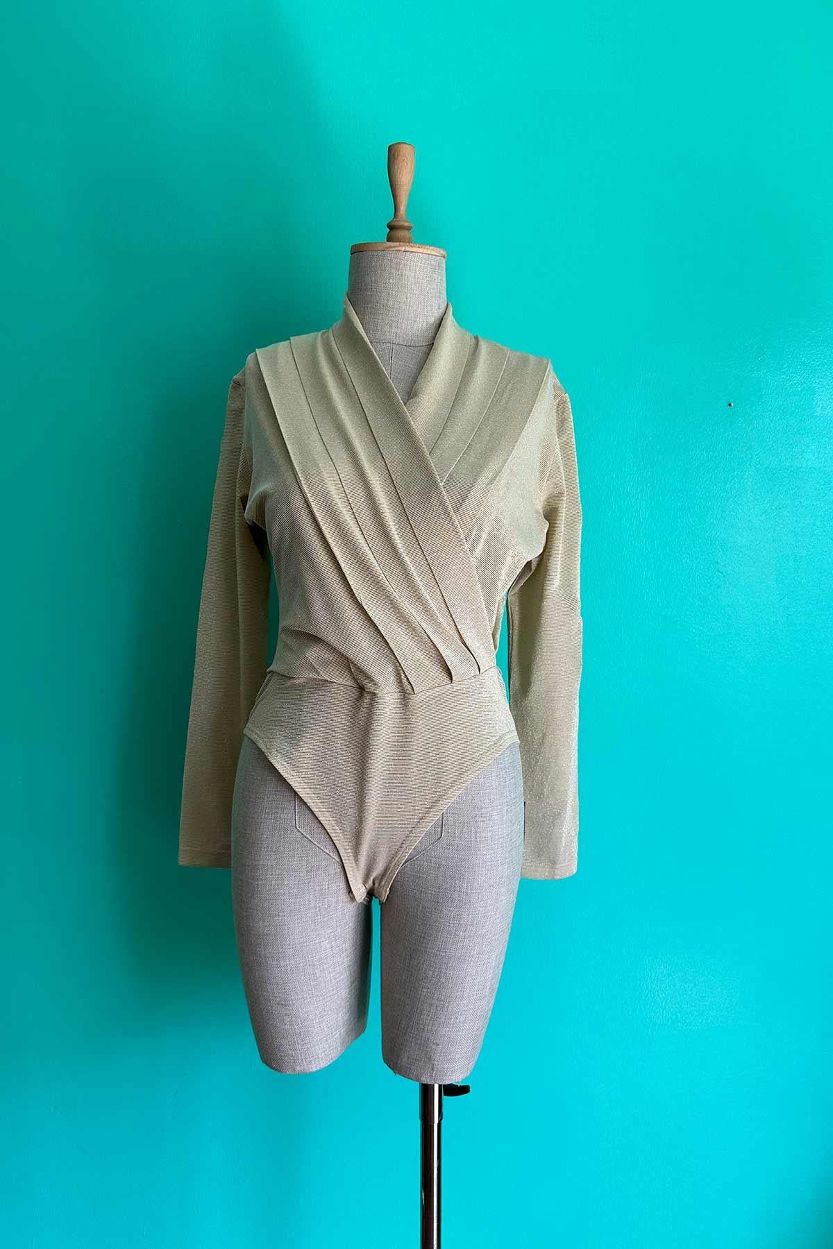 Vintage Uzun Kol Parlak Body Suit