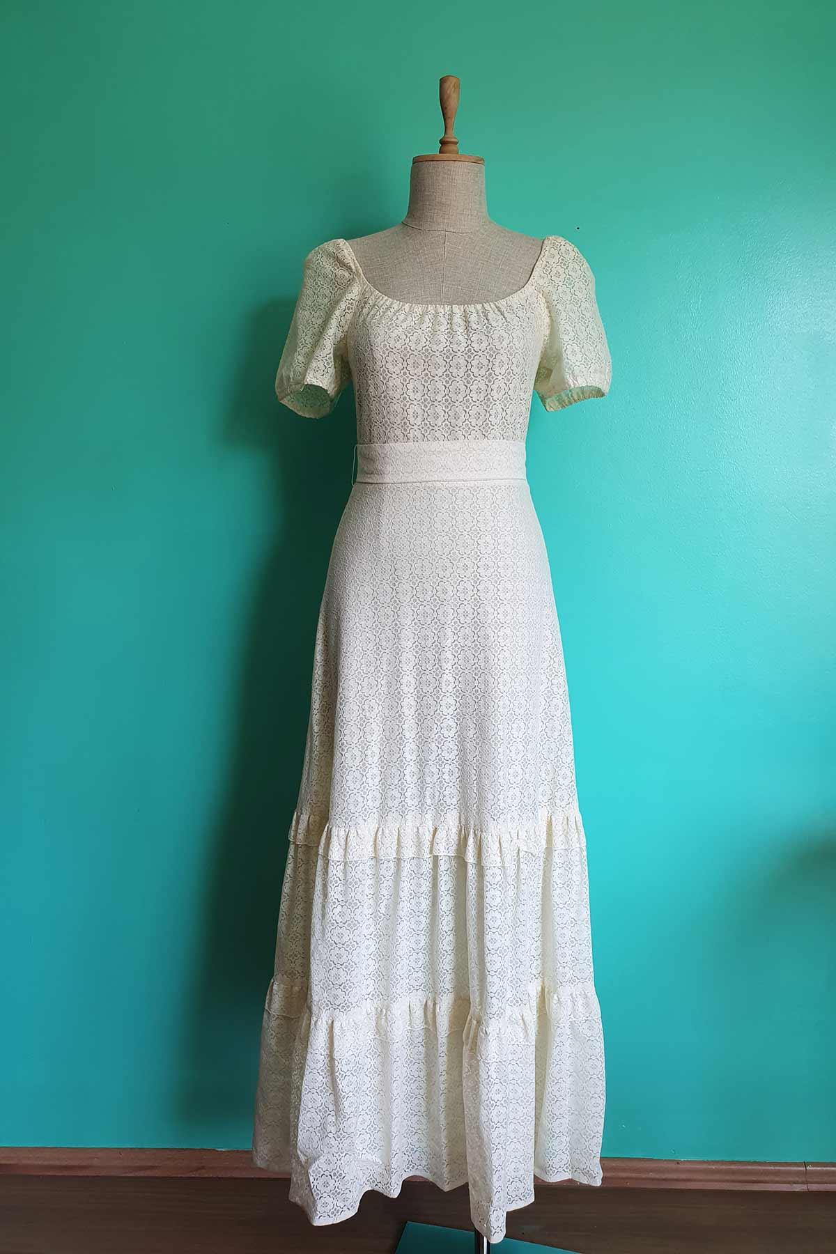 Vintage Dantelli Beyaz Elbise
