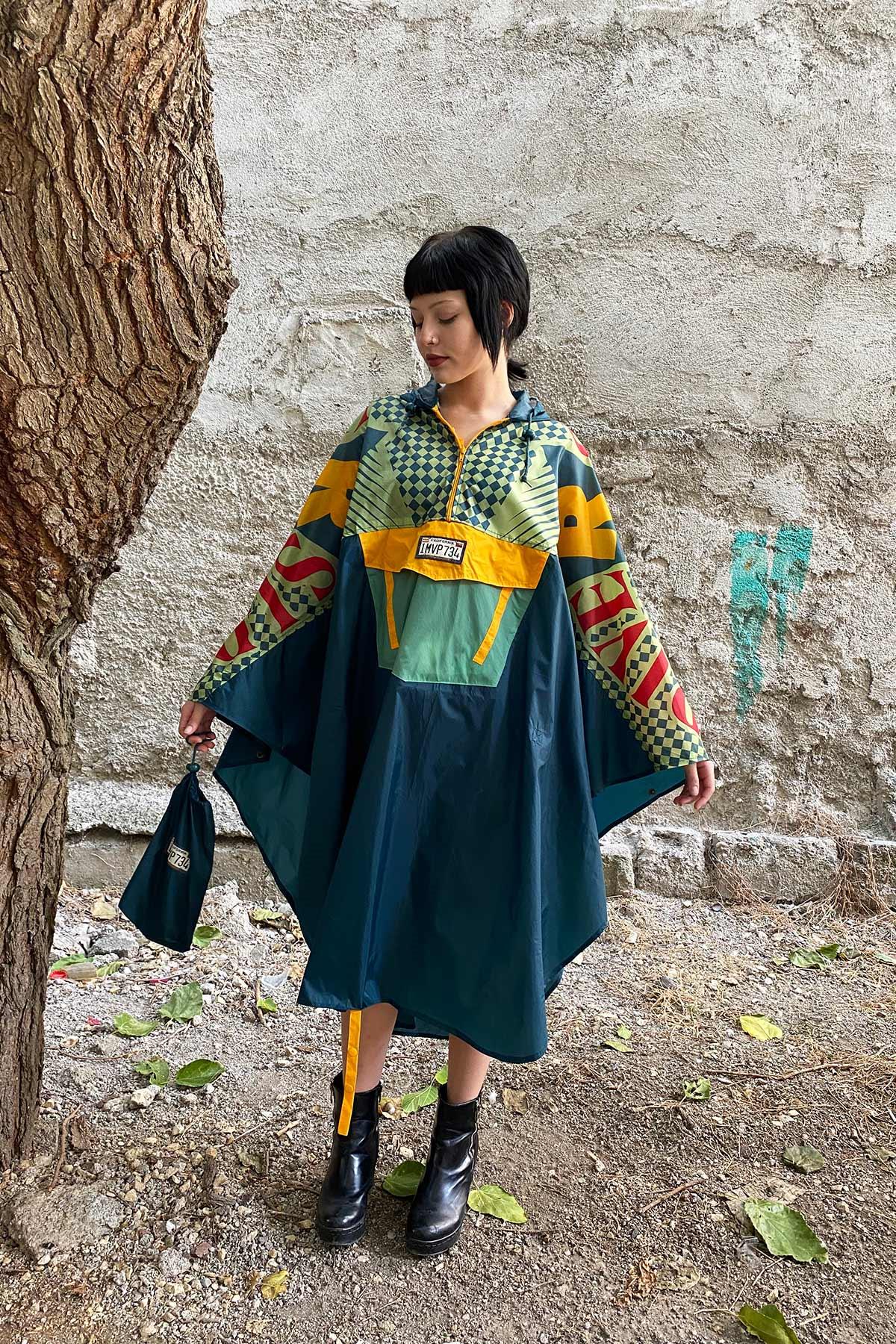 Vintage Kapşonlu Yağmurluk