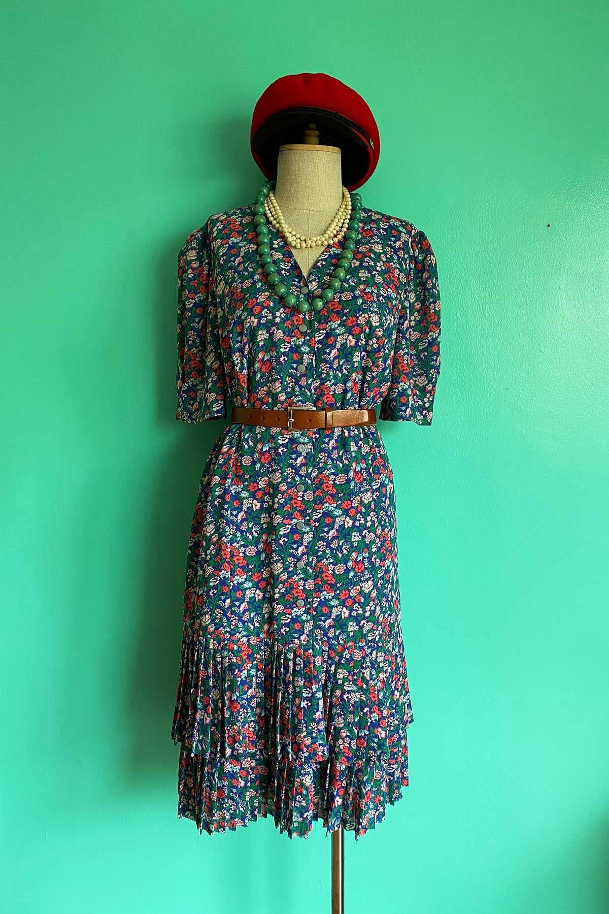 Vintage Kısa Kol Çiçekli Elbise