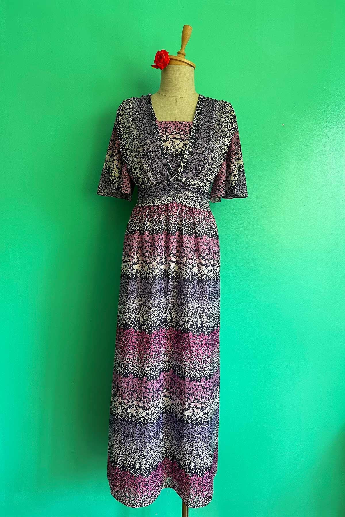 Vintage Kısa Kol Uzun Elbise