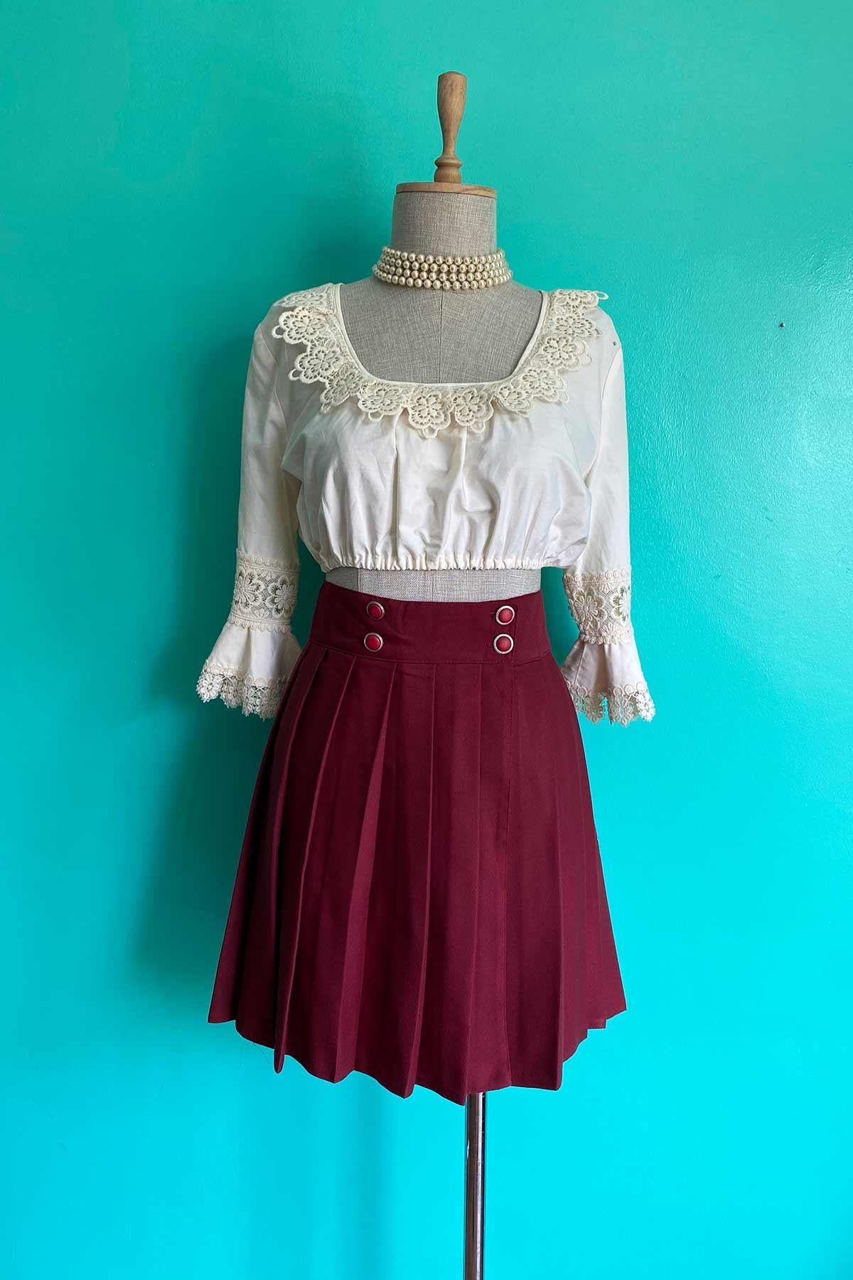 Vintage Pileli Bordo Kısa Etek
