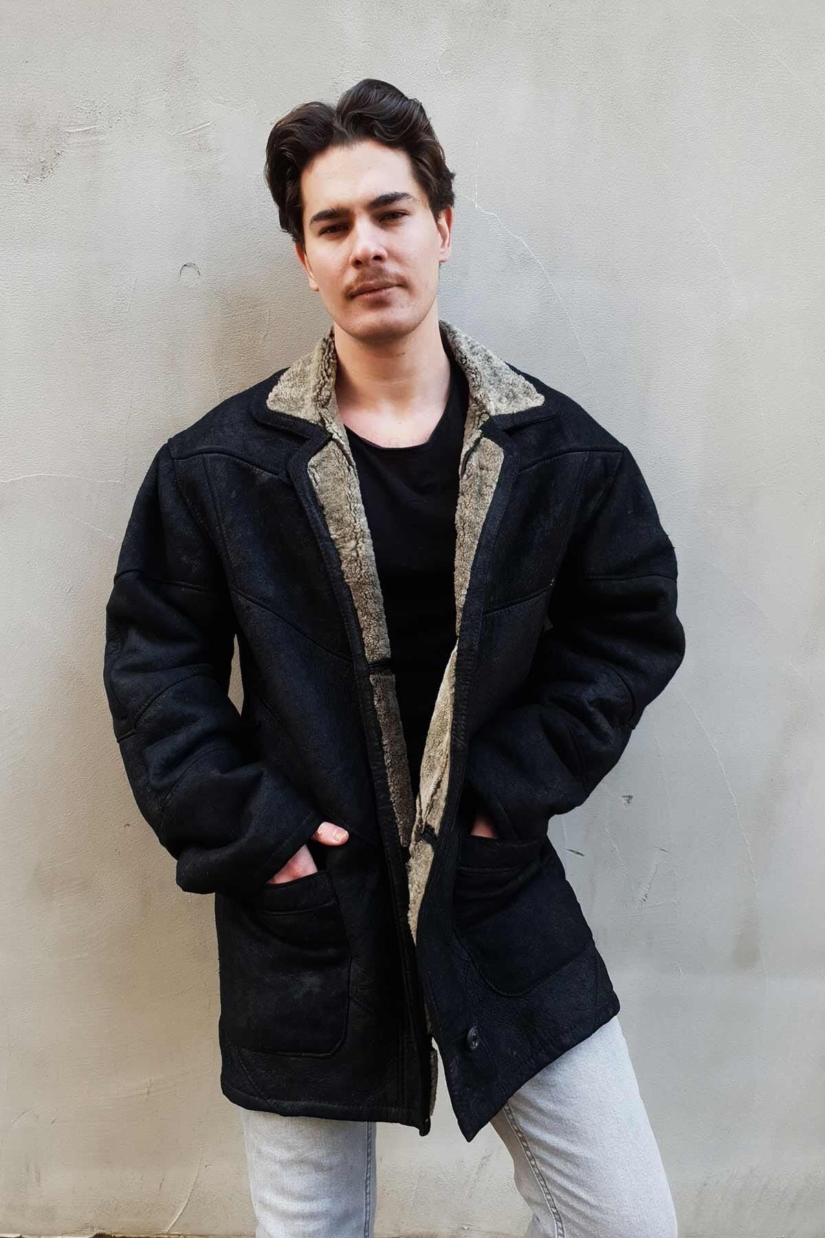 Vintage Siyah Deri Kaban