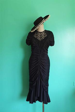 Vintage Siyah Elbise