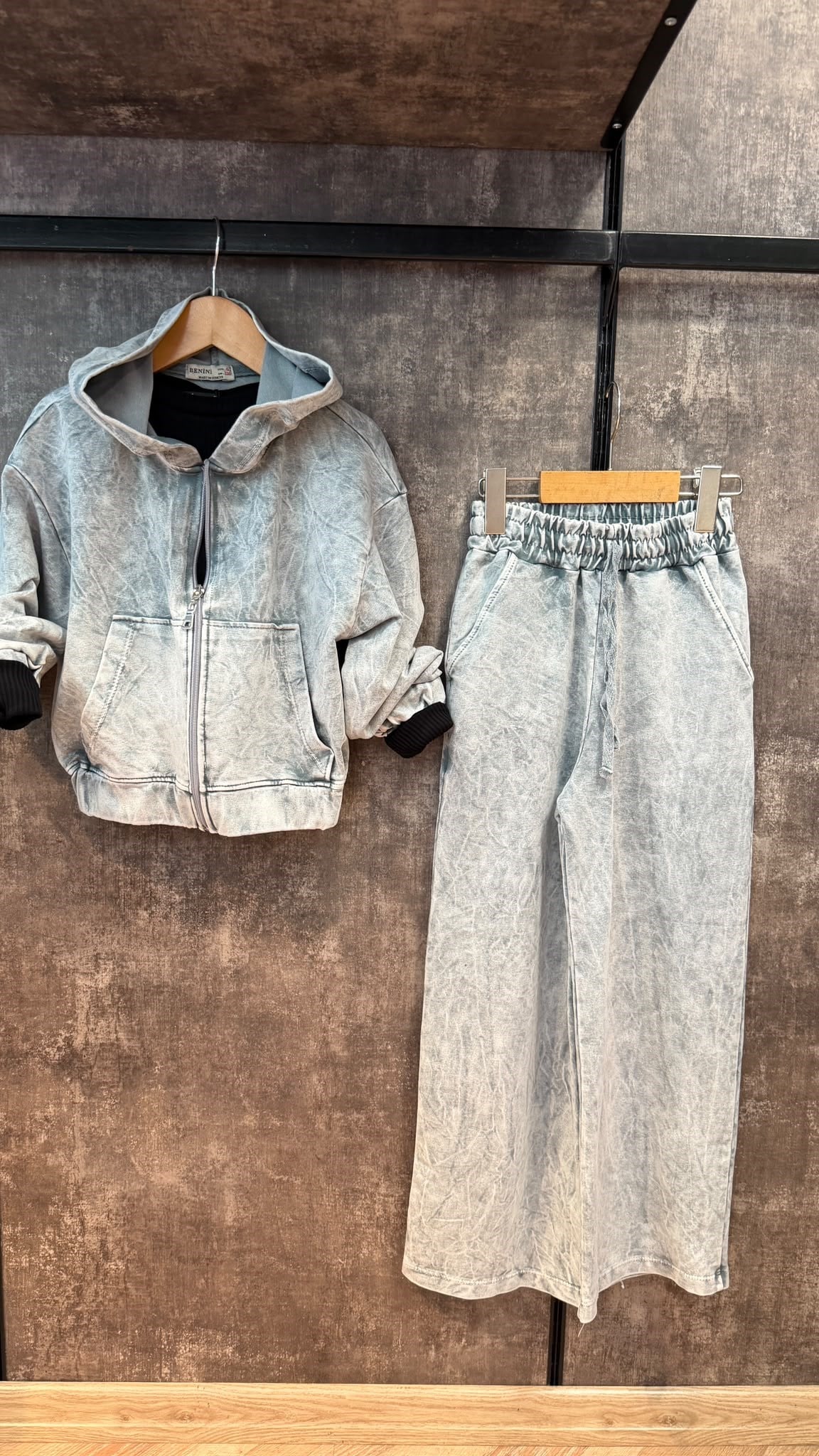 Gri Bol Paça Yıkama Model TakımÇOCUKCABUTİK