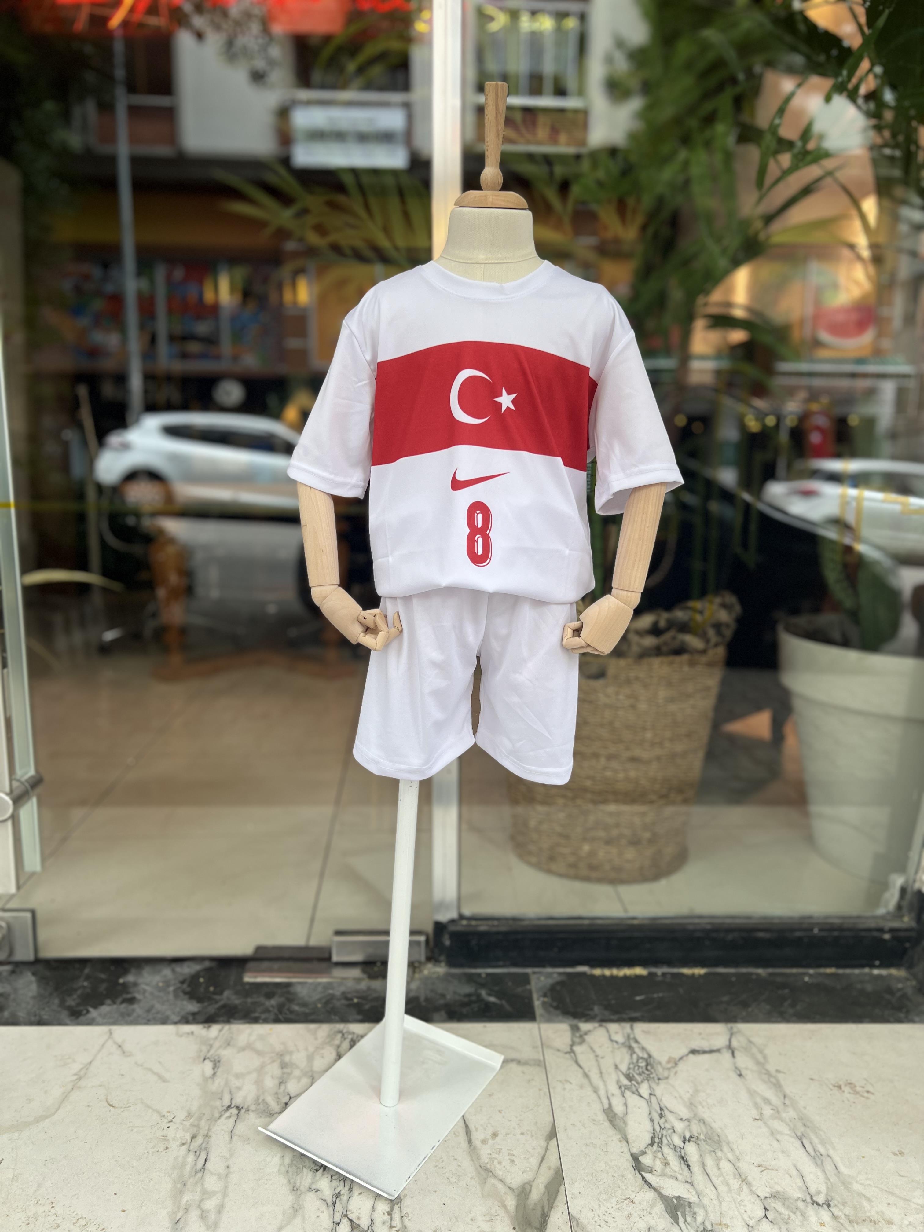 Beyaz TÜRKİYE FormasıÇOCUKCABUTİK