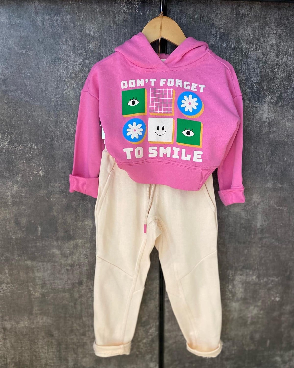 Pembe Kız Takım
