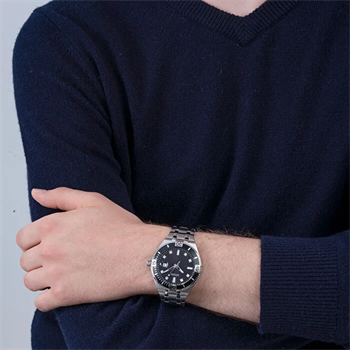 GUESS GW0330G1 Erkek Kol Saati