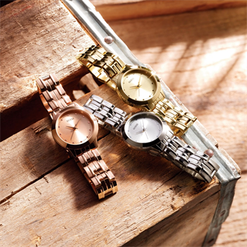 GUESS Unisex Kol Saati