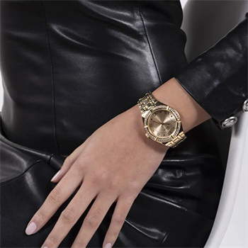 GUESS GW0033L2 Kadın Kol Saati