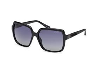 GUESS GU00157 01D 57-15 135 Kadın Güneş Gözlüğü