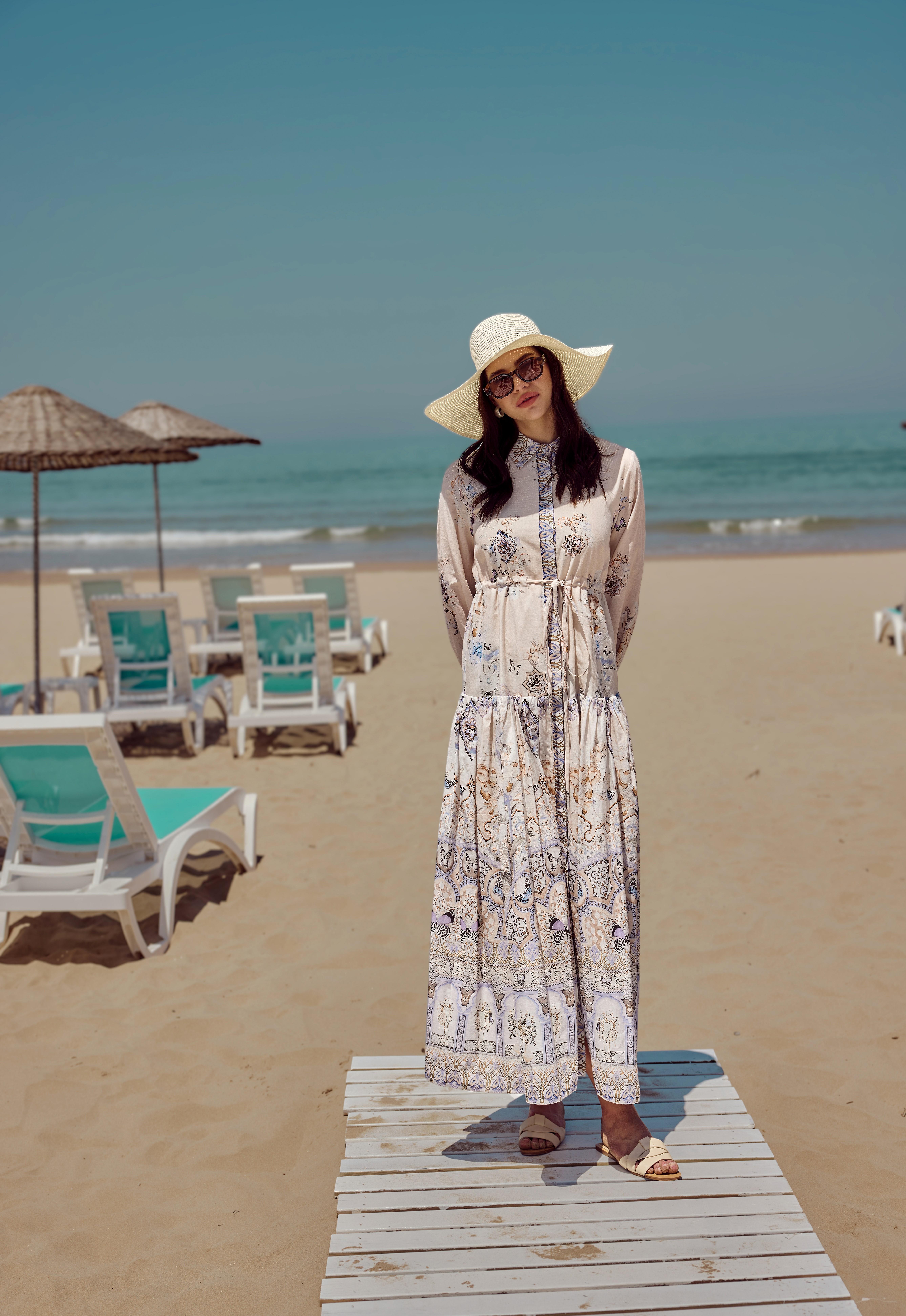 Desenli Pembe Bel Tünelli Elbise