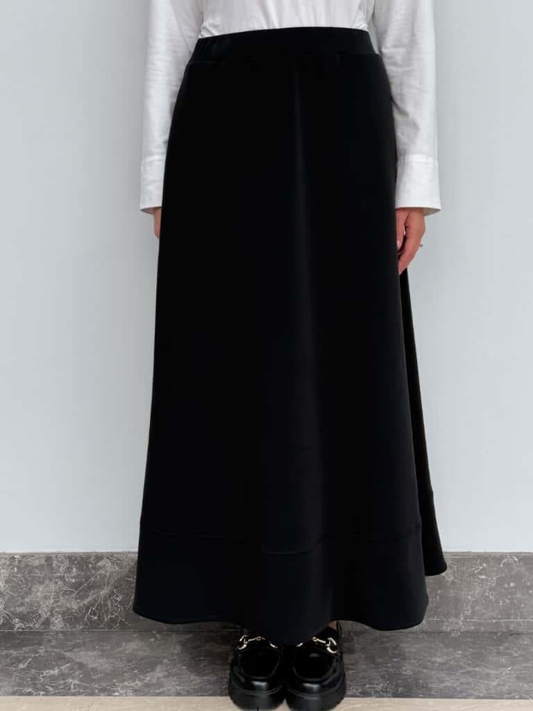 Siyah Örme Kloş Etek