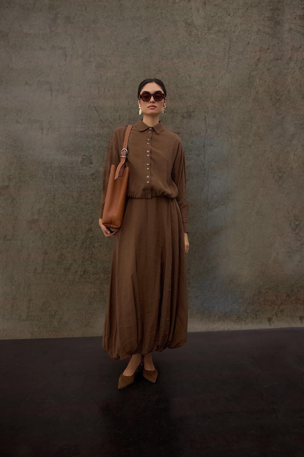 Kahverengi Balon Etekli Takım