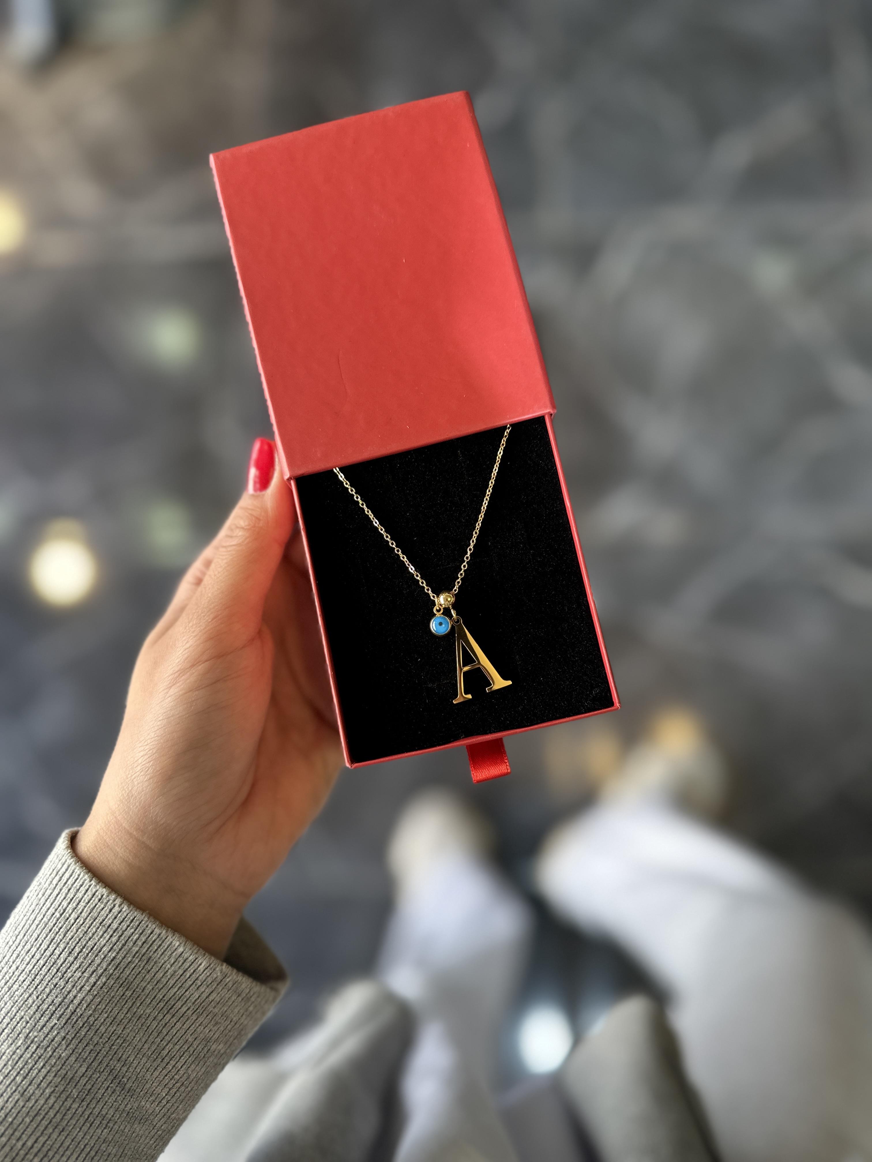 A Gold Nazar Boncuklu Harf Çelik Kolye