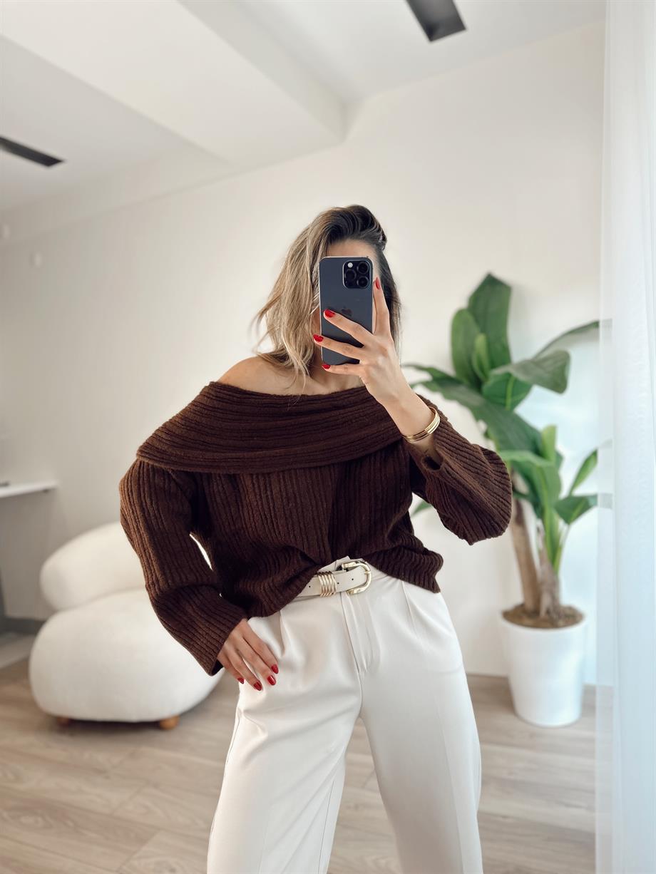 Acı Kahve Degaje Yaka Fitilli Kazak