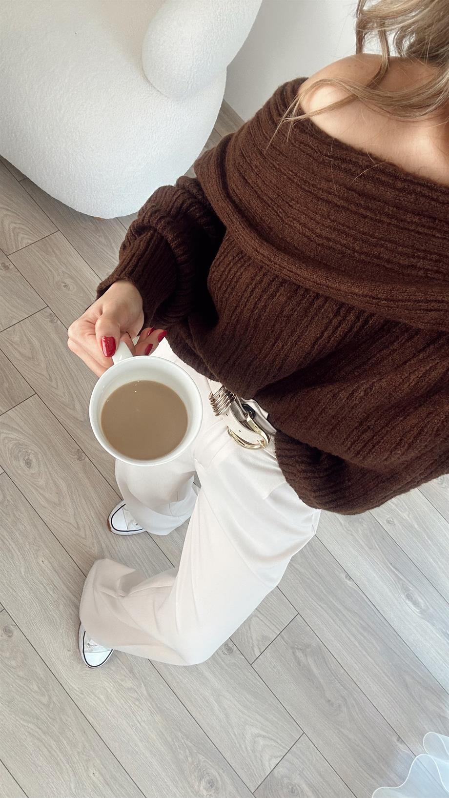 Acı Kahve Degaje Yaka Fitilli Kazak