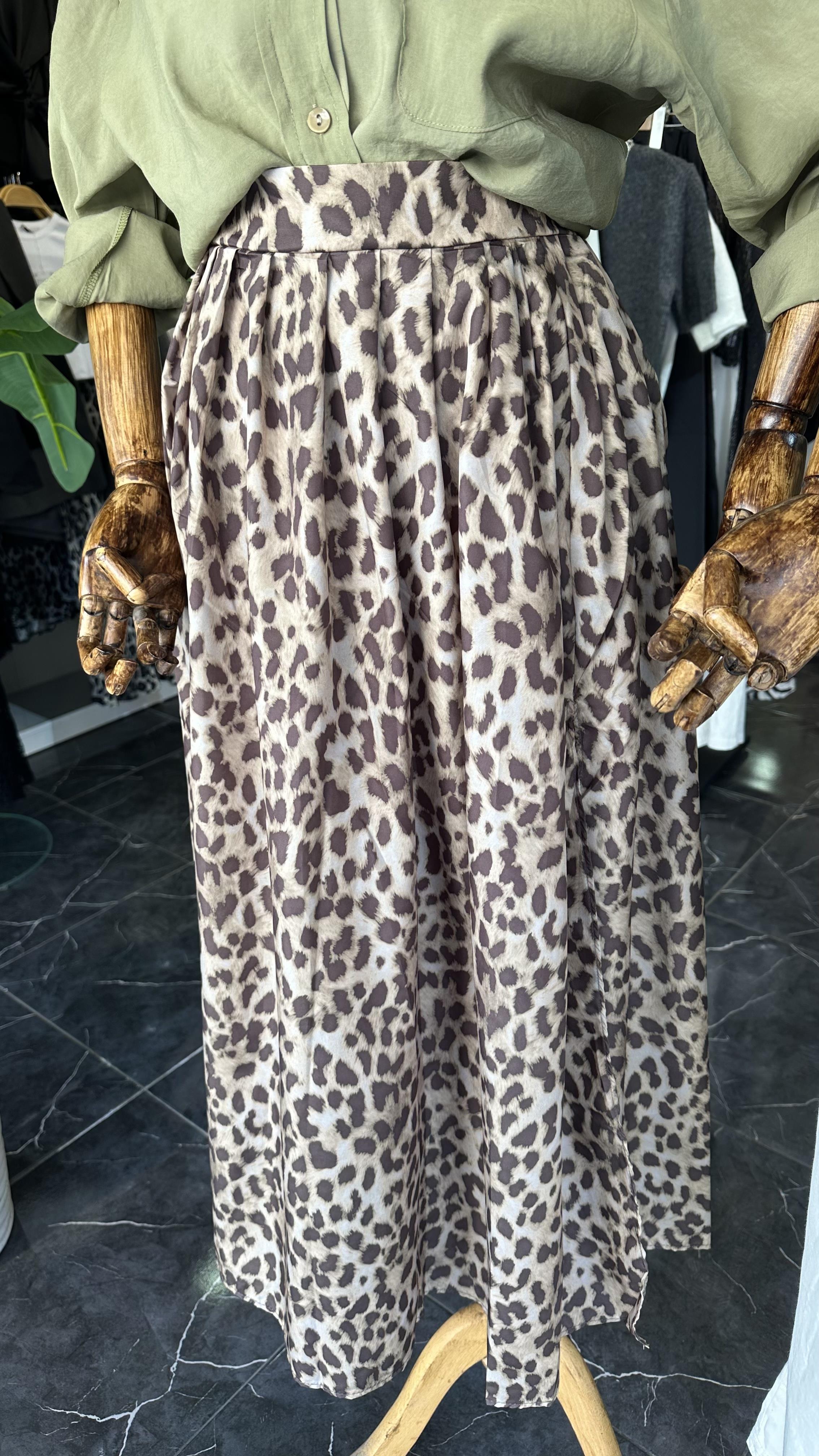 Açık Kahve Leopar Yırtaçlı Etek